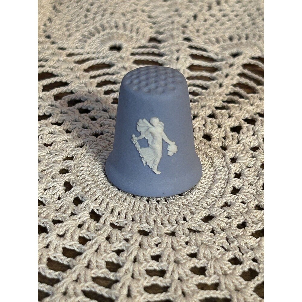 VTG Wedgwood Jasperware Blue Thimble Maiden Floral Girl  England Granny Core